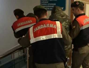 Χτυπήθηκαν οι Έλληνες στρατιωτικοί από τους Τούρκους φρουρούς που τους συνέλαβαν;